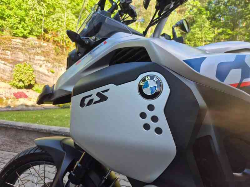 BMW F 900 GS Adventure - TOP ZÁNOVNÍ STAV 2600 KM 369.000,- - foto 14