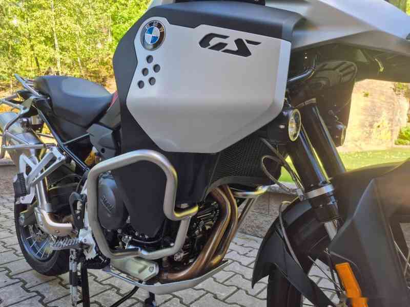 BMW F 900 GS Adventure - TOP ZÁNOVNÍ STAV 2600 KM 369.000,- - foto 17
