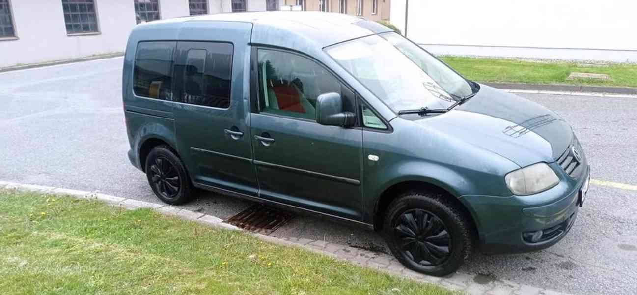 VW Caddy CNG - benzín   - foto 6