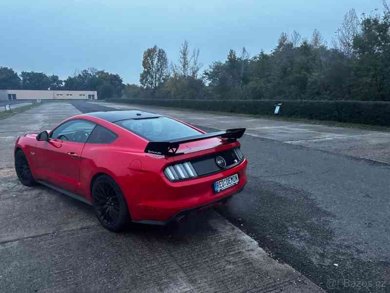 FORD MUSTANG 5L 2018 - foto 2