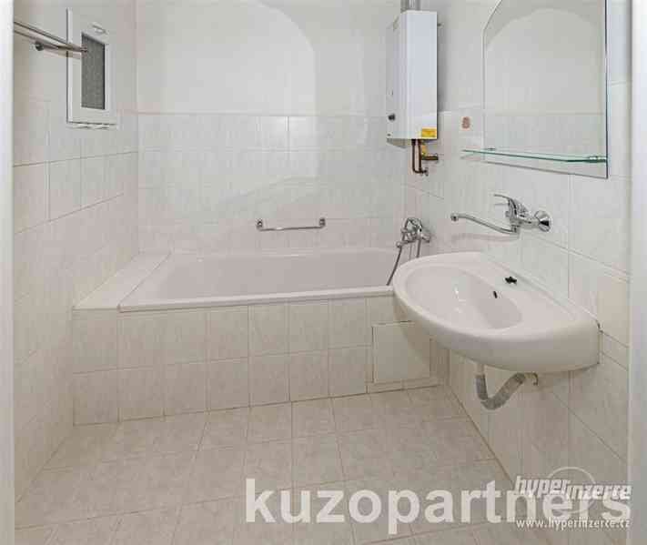 Byt 3kk/B, 68 m2,  v 2.NP  cihlového domu, Terronská, Praha 6, Bubeneč/Dejvice - foto 9