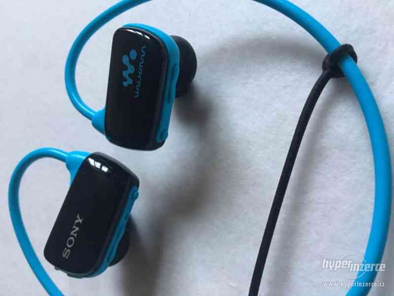 Sony MP3 přehrávač - modrý, voděvzdorný - foto 5