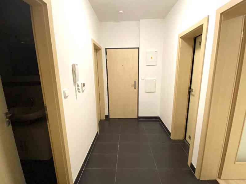 PRODEJ BYTU 2+KK S BALKÓNEM, GARÁŽOVÝM STÁNÍM, SKLEPEM, BRNO - foto 15