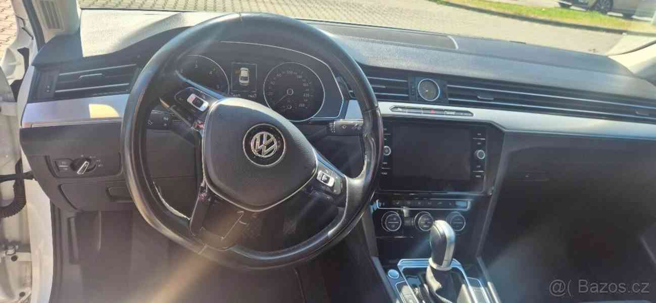 Volkswagen Passat 2,0   TDI 110kW DSG (bez AdBlue) - O - foto 9