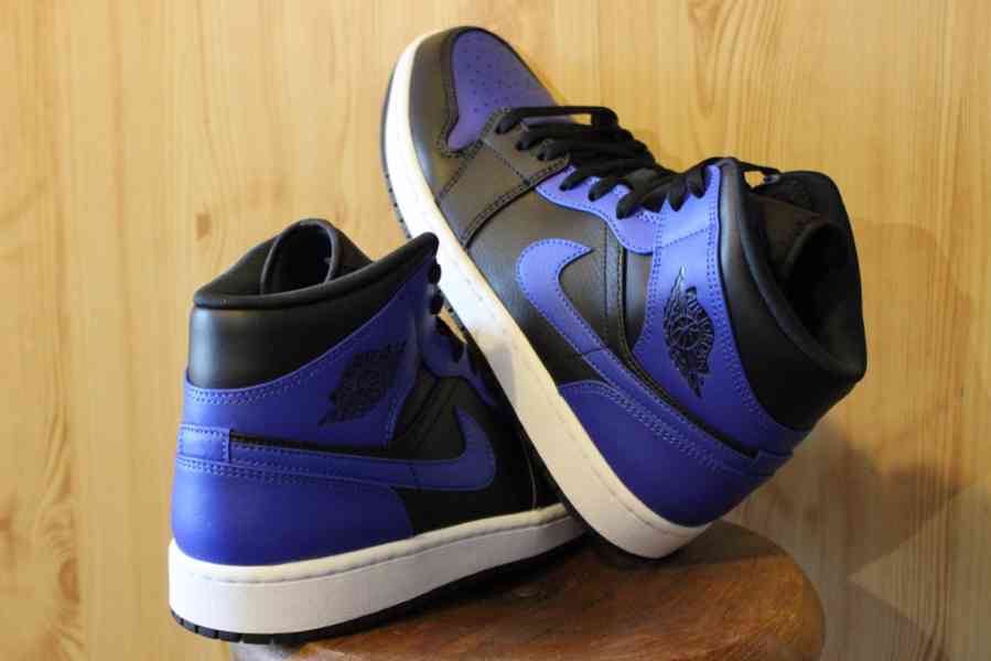 Air Jordan 1 Mid Hyper Royal - foto 1