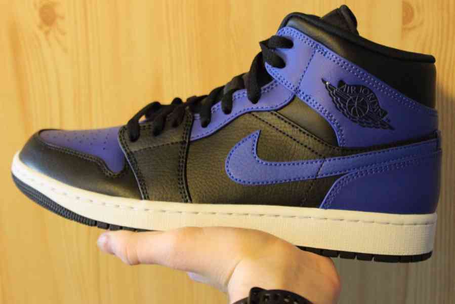 Air Jordan 1 Mid Hyper Royal - foto 5