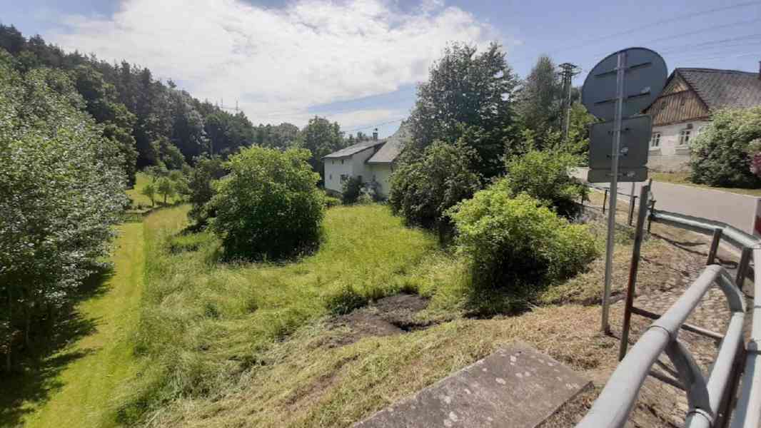 Prodej rodinného domu 283 m², pozemek 4371 m² Jenišovice - foto 9