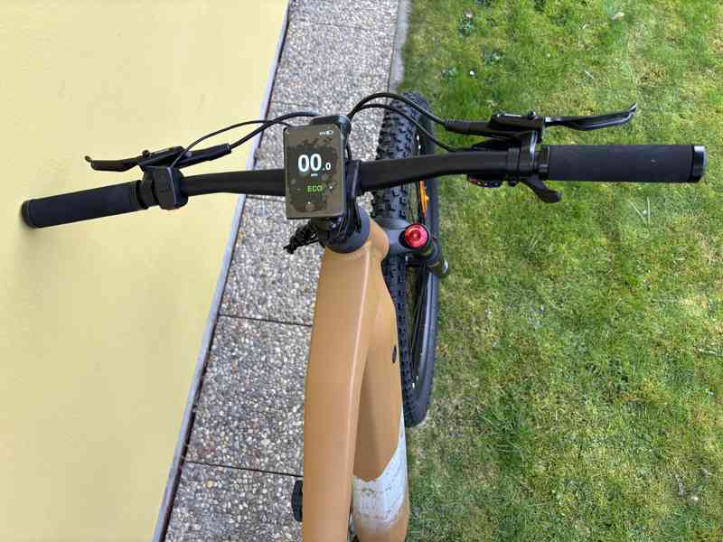 Nové horské elektrokolo – středový pohon, dojezd 120 km. - foto 11