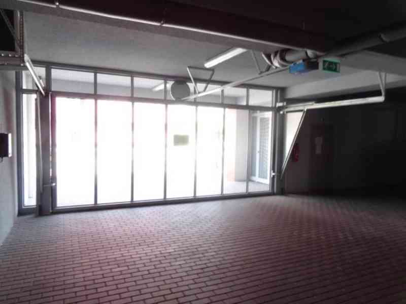 Pronájem 1+kk, ul. Palackého tř., Královo Pole, 39 m2, garáž - foto 15