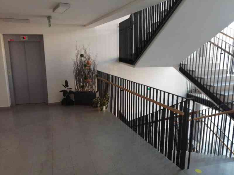 Pronájem 1+kk, ul. Palackého tř., Královo Pole, 39 m2, garáž - foto 12