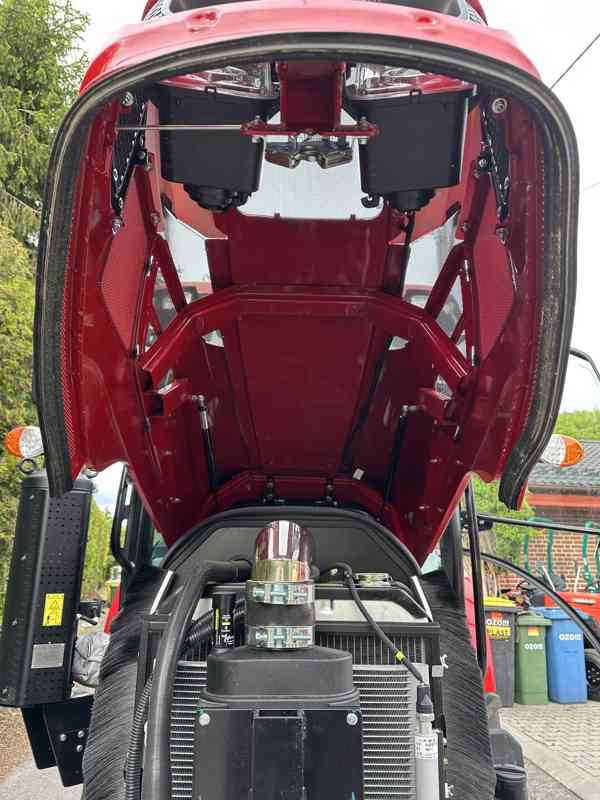Traktor Crona HANWO CR-704E, euro 5 na SPZ, 4x4 - foto 10