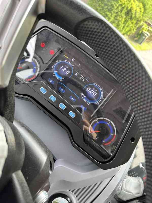 Traktor Crona HANWO CR-704E, euro 5 na SPZ, 4x4 - foto 9
