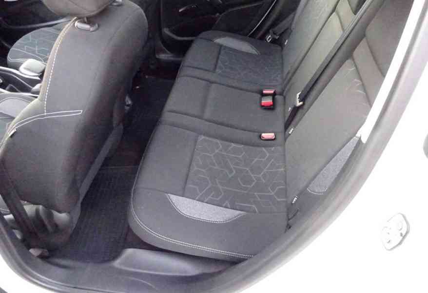 Peugeot 2008, 1.2 Pure 2.Maj.serv.kníž. 81kw - foto 9