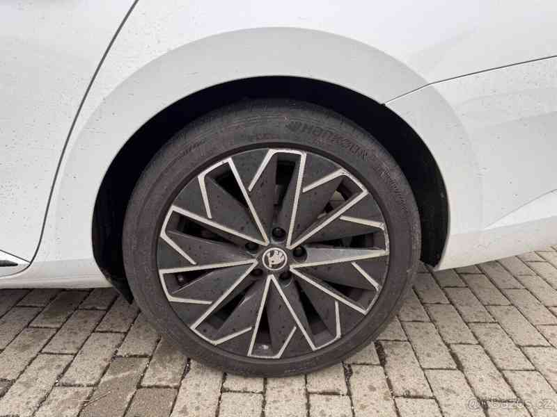 Škoda Superb 2,0   L&K, TDI 110 Kw - foto 14