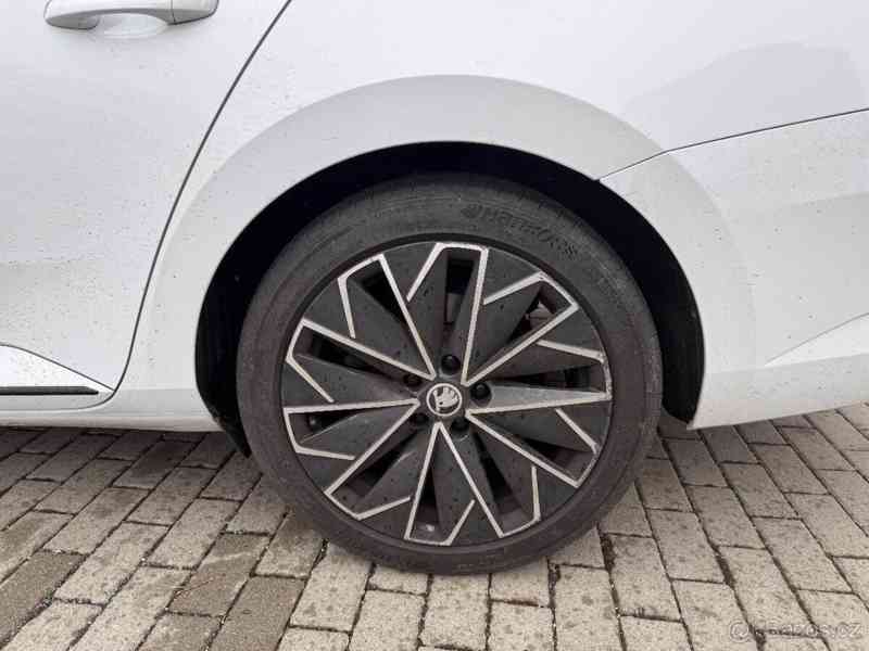 Škoda Superb 2,0   L&K, TDI 110 Kw - foto 15