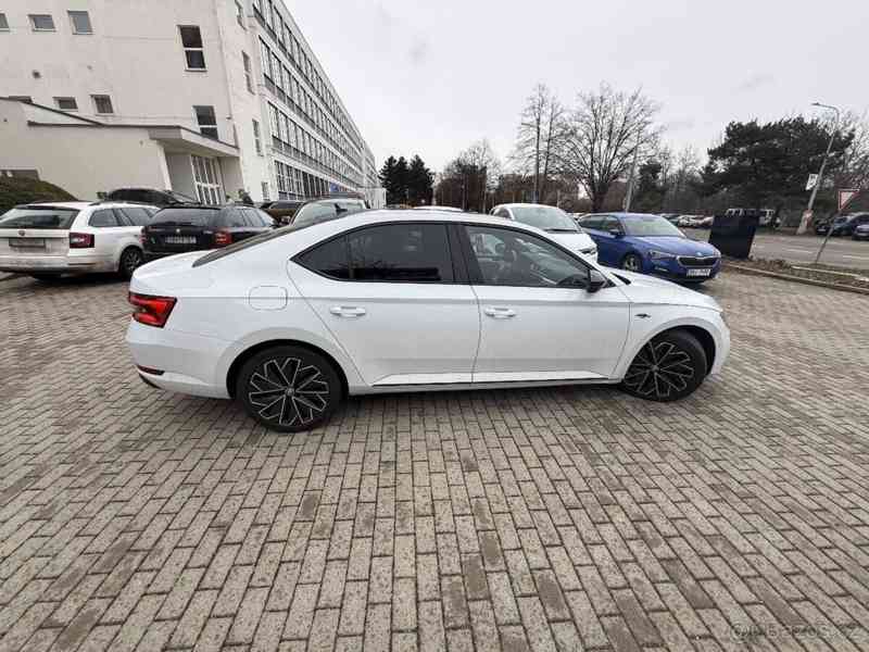 Škoda Superb 2,0   L&K, TDI 110 Kw - foto 12