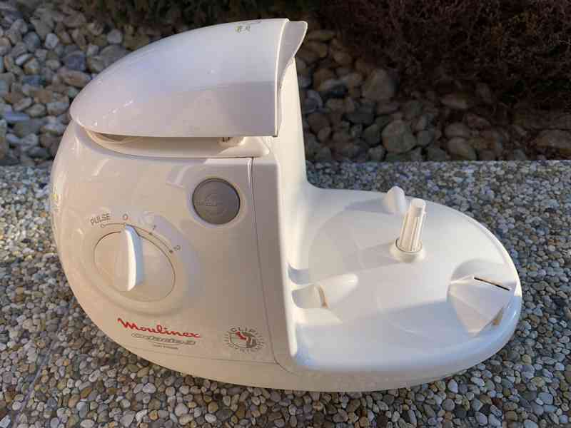 Kuchyňský robot Moulinex Odacio 3 Duo Press FP7111 - foto 16