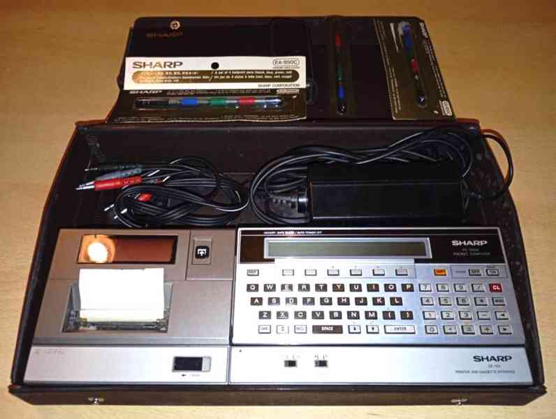 Sharp PC-1500 - foto 4