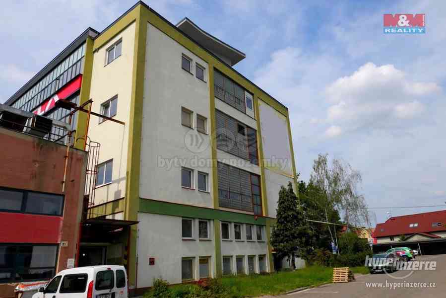 Pronájem, sklad, Hradec Králové, ul. Víta Nejedlého - foto 15