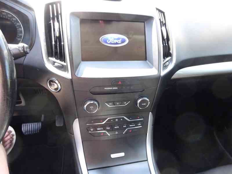 Ford S-Max 2.0 TDCI r.v.2018 (110 kw) AUTOMAT  - foto 9