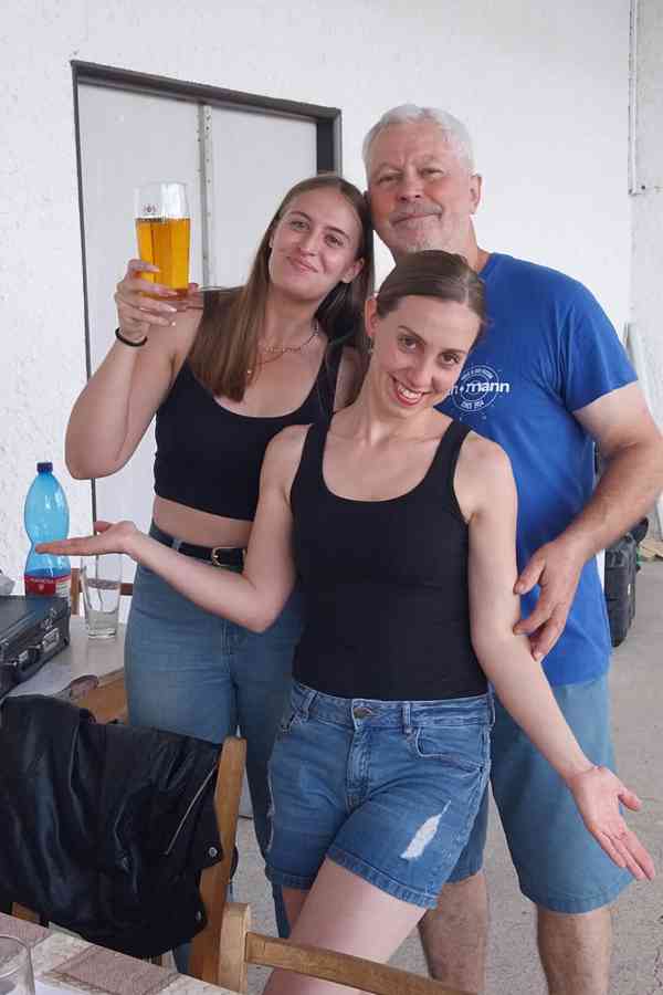 Hrajeme plesy, svatby, firemní párty, taneční  - foto 3