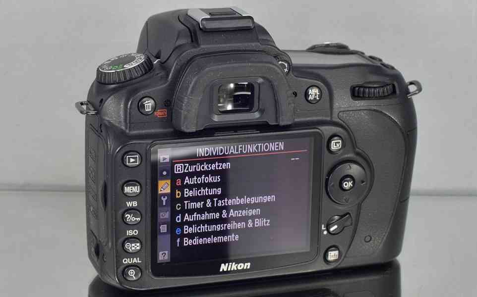 Nikon D90 **APS-C CMOS 12,3 MPix*HDV 26000 Exp. - foto 8