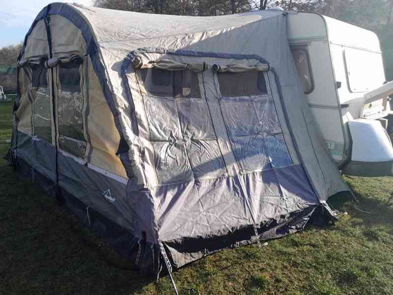Karavan Caravelair Bamba 395 T + předstan + 100km/h  - foto 19