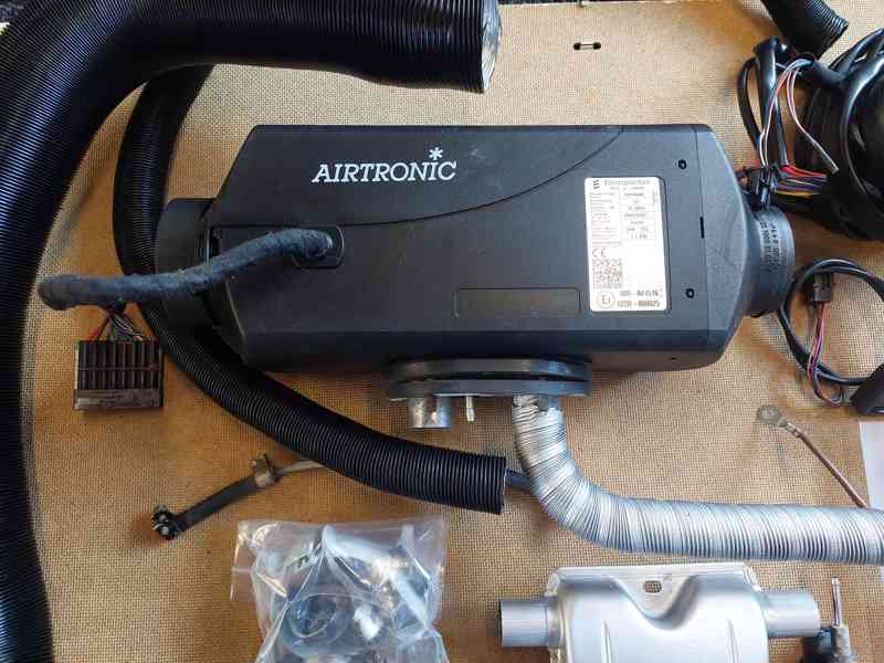 Eberspacher Airtronic D2 - Kompletní sada - foto 2