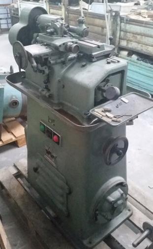 Automatický podtáčecí soustruh na odvalovací frézy 124   - foto 5