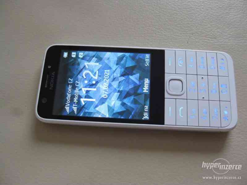 Nokia 230 Dual SIM - mobilní telefony na dvě SIM karty - foto 2
