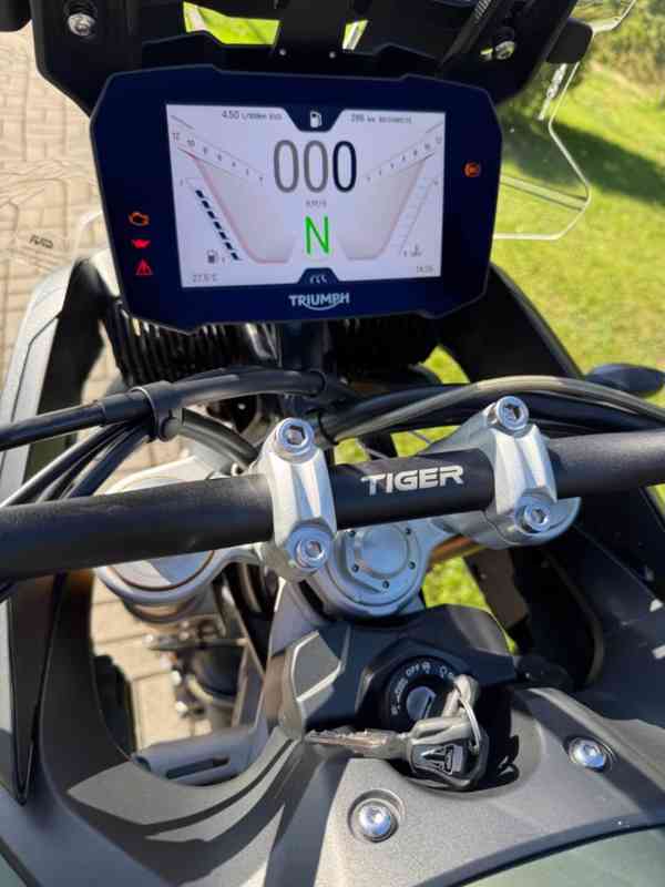 Triumph Tiger 900 Rally - foto 11