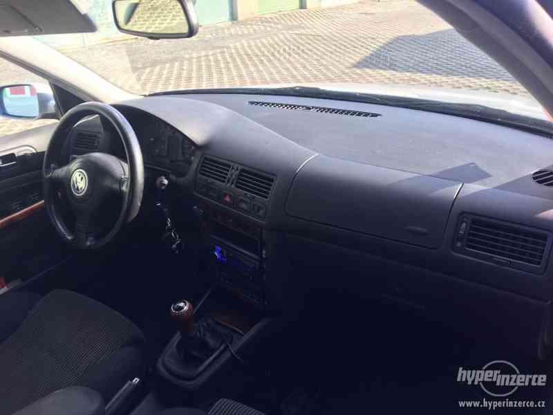 VW Bora 2.3 V5 110kw Highline Top stav - foto 2