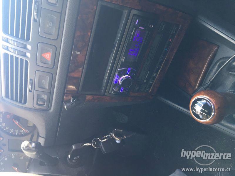 VW Bora 2.3 V5 110kw Highline Top stav - foto 6