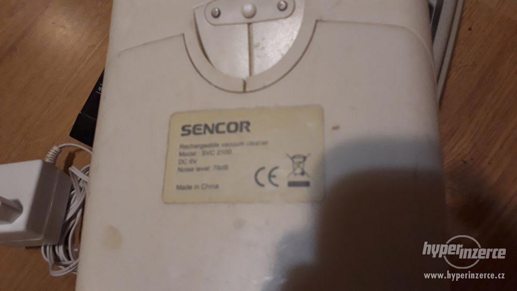 Prodám aku ruční vysavač Sencor SVC2100-6V za 300,-Kč - foto 4