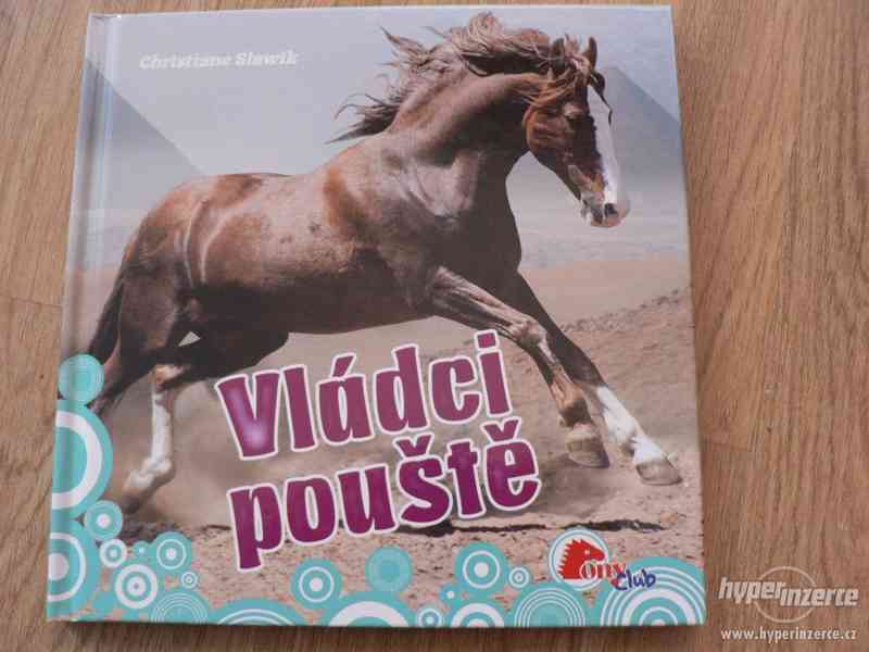 Knihy o koních (Pony club) - foto 4