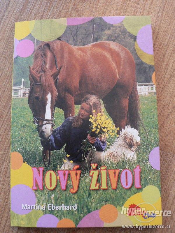 Knihy o koních (Pony club) - foto 16