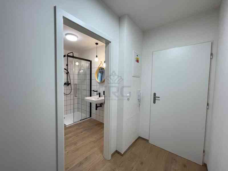 EXKLUZIVNÍ PRONÁJEM 2+kk, BRNO-ŠTÝŘICICE, LUXUSNÍ NOVOSTAVBA - foto 13