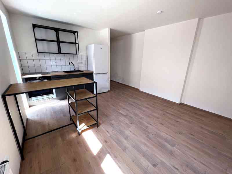 EXKLUZIVNÍ PRONÁJEM 2+kk, BRNO-ŠTÝŘICICE, LUXUSNÍ NOVOSTAVBA - foto 6