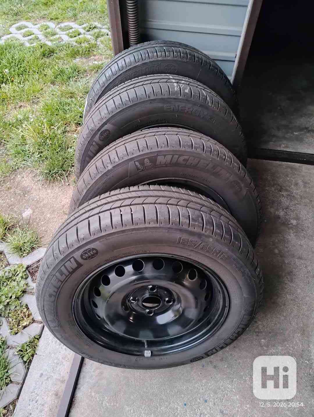 Letní pneumatiky s disky  - foto 1