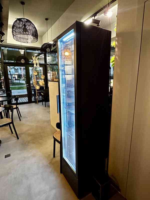 Slim Dragon UBC – profesionální chladicí vitrína 170 l - foto 3