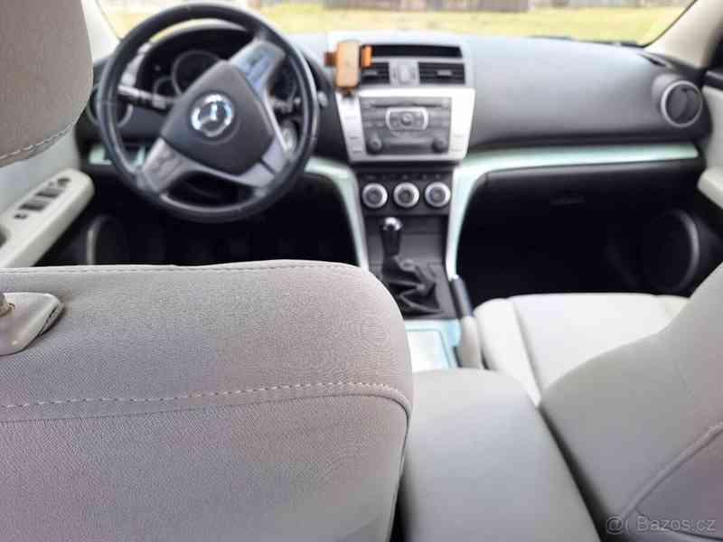 Mazda 6 2,0 - foto 13