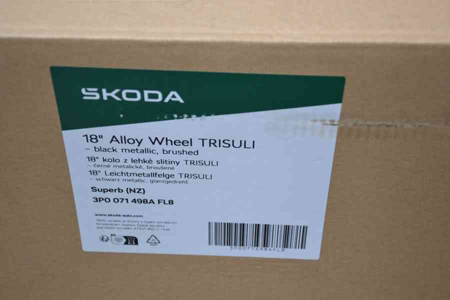 Š.Superb III/IV/VW Passat B8-NOVÉ orig.Alu 18-8x18,ET44 - foto 5