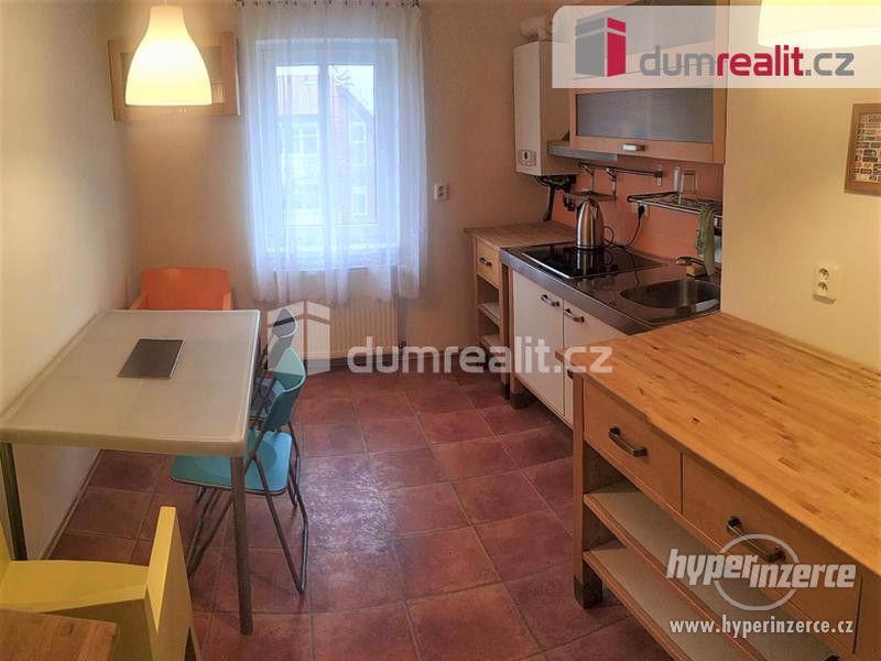 Pronájem prostorného 1+kk, 44m2, ul. Za Vackovem, P3- Žižkov, po zdařilé rekonstrukci