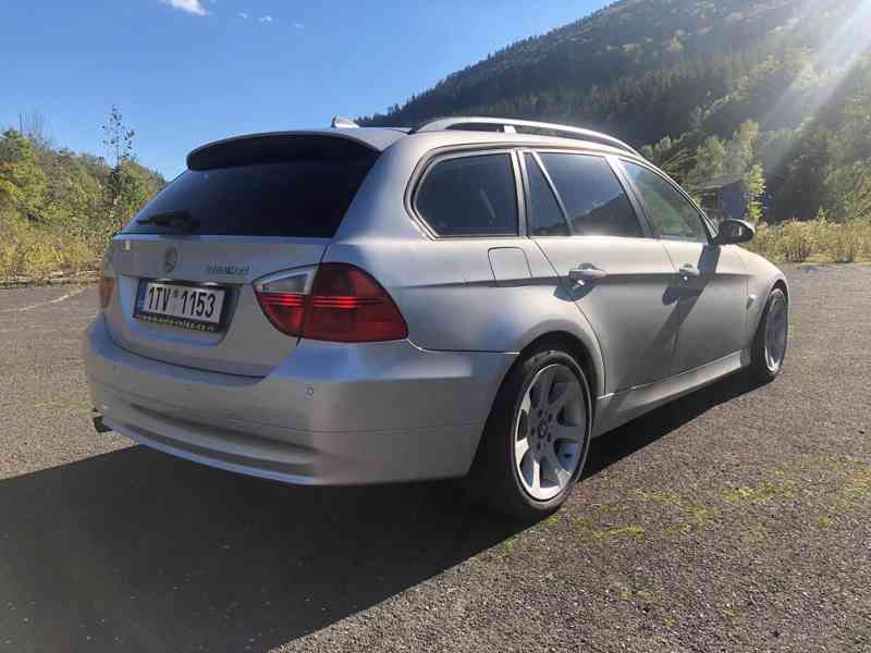 Prodám BMW 320D Combi Touring automat 120Kw - 2007 - foto 11