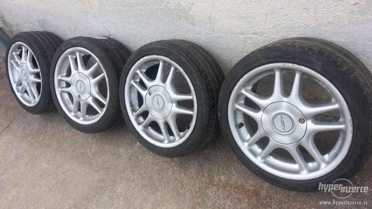 Azev 4x100 7,5Jx16 ET35 pneu 215 - foto 1