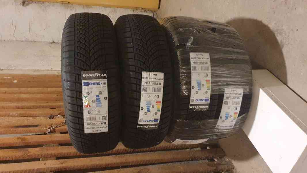 NOVÉ Celoroční pneumatiky Goodyear Vector 4Seasons Gen-3 185