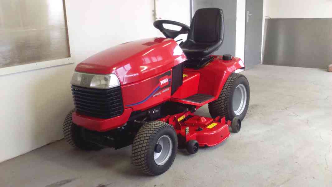 Zahradní traktor Toro 523 Dxi Diesel - foto 3