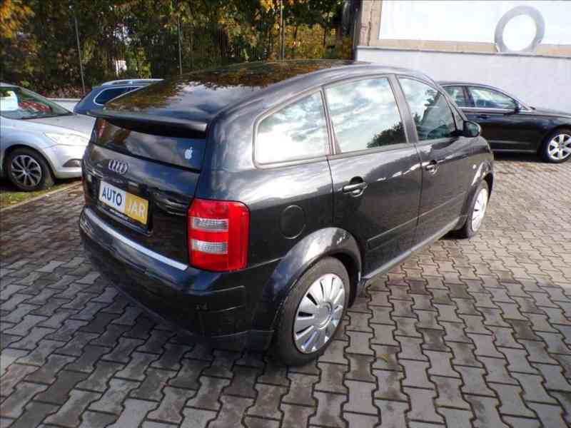 Audi A2 1,4 16V - foto 4