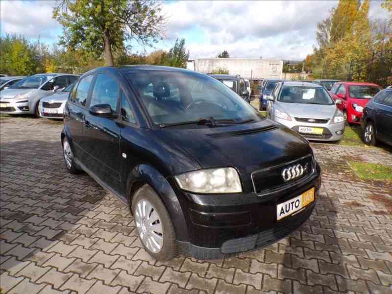 Audi A2 1,4 16V - foto 1