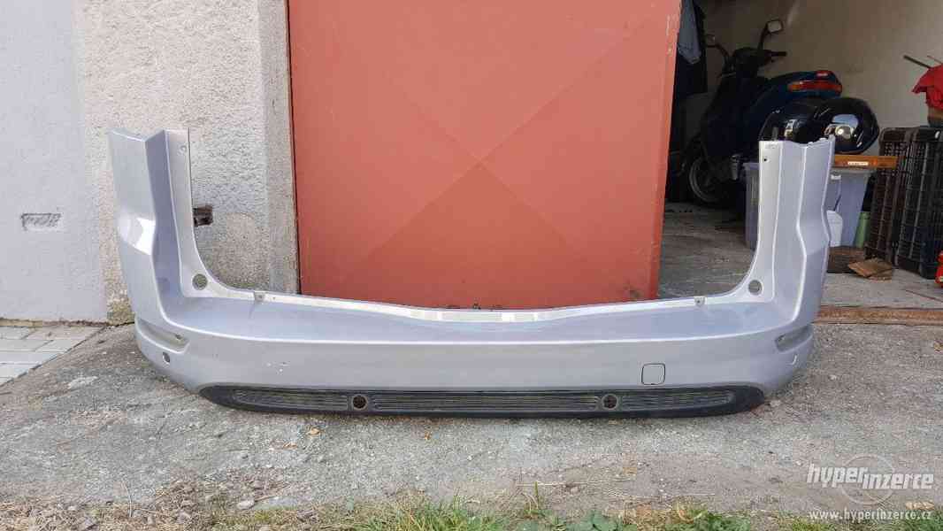 Zadní nárazník Mondeo Mk4 kombi facelift - foto 1